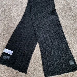 DESIGNER, CHUNKY WOOL SCARF
